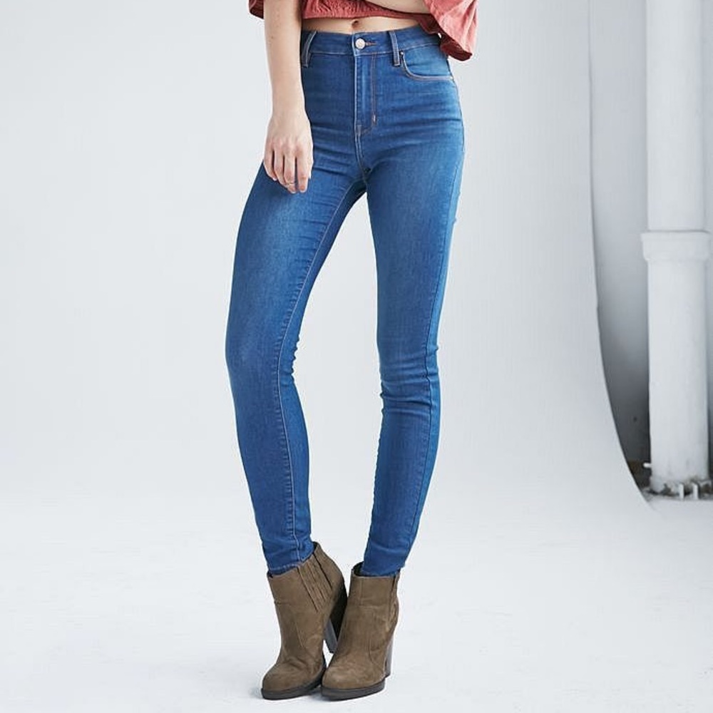 Bullhead Dark Wash Super High Rise Skinny Jeans